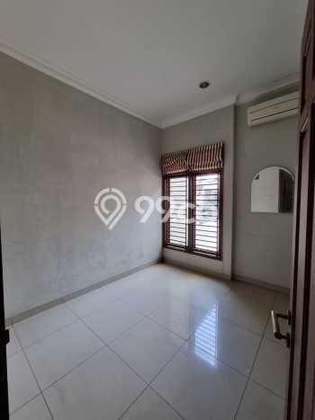For Sale Rumah Mewah Exclusive di Kelapa Gading, Jakarta Utara For Sale Rumah Mewah Exclusive di Kelapa Gading, Jakarta Utara