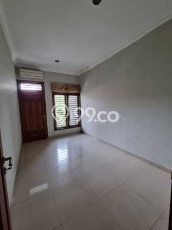 For Sale Rumah Mewah Exclusive di Kelapa Gading, Jakarta Utara For Sale Rumah Mewah Exclusive di Kelapa Gading, Jakarta Utara
