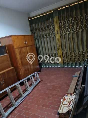 Rumah lokasi Semarang Tengah, Semarang, Luas 273m2m² Bangunan 300m2m² Rumah lokasi Semarang Tengah, Semarang, Luas 273m2m² Bangunan 300m2m²
