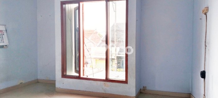 Untuk Dijual! Ruko di Tlogosari Semarang LT 140m2 / LB 180m2 Kawasan Bisnis Untuk Dijual! Ruko di Tlogosari Semarang LT 140m2 / LB 180m2 Kawasan Bisnis