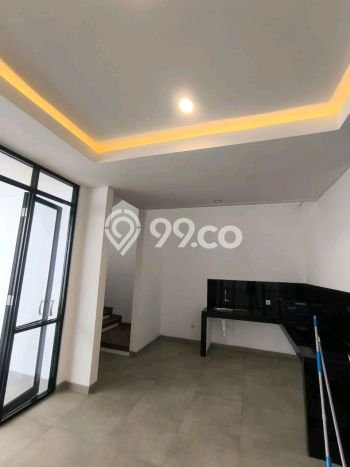 Rumah Mewah LB 120m2 Siap Huni Desain Elegan di BSB City, Semarang Rumah Mewah LB 120m2 Siap Huni Desain Elegan di BSB City, Semarang