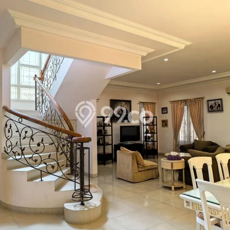 Rumah Luxury Modern Tanpa Renovasi di Panglima Polim Jakarta Selatan Rumah Luxury Modern Tanpa Renovasi di Panglima Polim Jakarta Selatan