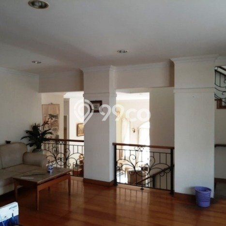 Dijual Rumah Luas Megah Dengan View Cantik di Petojo, Jakarta Pusat Dijual Rumah Luas Megah Dengan View Cantik di Petojo, Jakarta Pusat