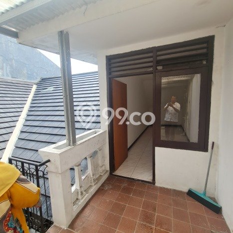 Rumah Lokasi Strategis kawasan Sektor 2 - Bintaro, Jakarta Selatan, LT 120m² Bangunan 100m² Rumah Lokasi Strategis kawasan Sektor 2 - Bintaro, Jakarta Selatan, LT 120m² Bangunan 100m²