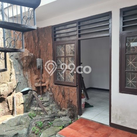 Rumah Lokasi Strategis kawasan Sektor 2 - Bintaro, Jakarta Selatan, LT 120m² Bangunan 100m² Rumah Lokasi Strategis kawasan Sektor 2 - Bintaro, Jakarta Selatan, LT 120m² Bangunan 100m²
