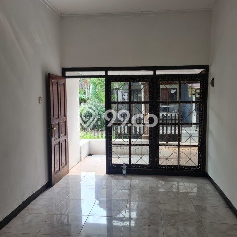 Rumah Lokasi Strategis kawasan Sektor 2 - Bintaro, Jakarta Selatan, LT 120m² Bangunan 100m² Rumah Lokasi Strategis kawasan Sektor 2 - Bintaro, Jakarta Selatan, LT 120m² Bangunan 100m²