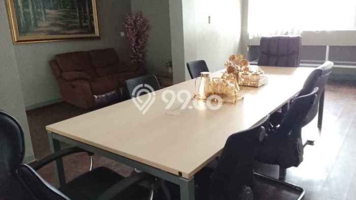 Kantor disewakan di BSD Tangerang Selatan dengan luas bangunan 1000m2 Kantor disewakan di BSD Tangerang Selatan dengan luas bangunan 1000m2