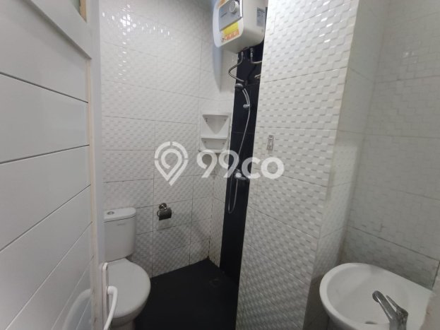 Kost Strategis Disewakan di BSD, Tangerang Selatan Kondisi Baik Full Furnished Kost Strategis Disewakan di BSD, Tangerang Selatan Kondisi Baik Full Furnished