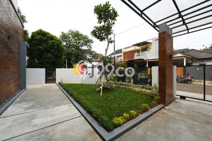 Siap Huni Rumah Mewah 3 Kamar di Serpong Dekat ke Mana Saja Siap Huni Rumah Mewah 3 Kamar di Serpong Dekat ke Mana Saja