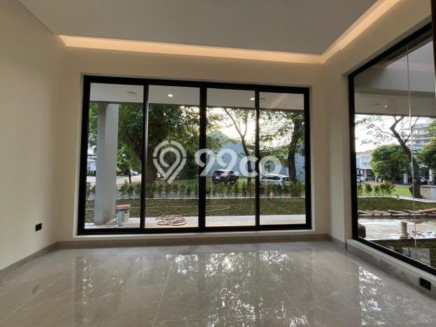For Sale Rumah Mewah Exclusive di Serpong, Tangerang Selatan For Sale Rumah Mewah Exclusive di Serpong, Tangerang Selatan