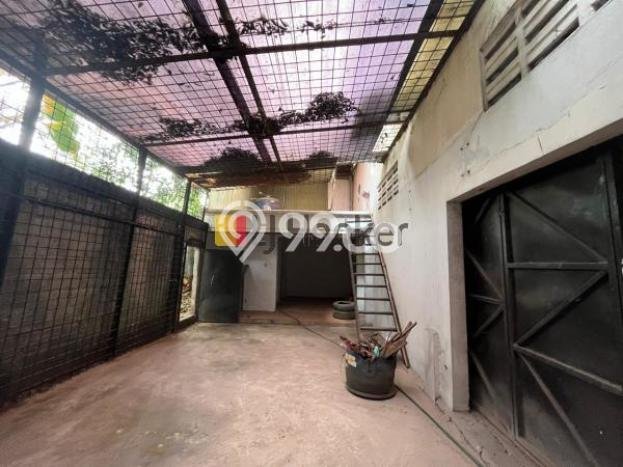 Unit Gudang Dijual di Serpong Tangerang Selatan Luas Tanah 486m2, Luas Bangunan 369m2 Unit Gudang Dijual di Serpong Tangerang Selatan Luas Tanah 486m2, Luas Bangunan 369m2