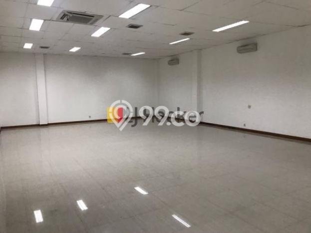 Gudang Komersial Disewakan di Serpong Tangerang Selatan Luas 612m2 Gudang Komersial Disewakan di Serpong Tangerang Selatan Luas 612m2