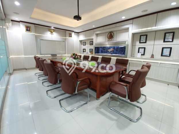Gudang Kawasan Bisnis Kawasan Citeureup, Luas 4000m², Jalan Utama Gudang Kawasan Bisnis Kawasan Citeureup, Luas 4000m², Jalan Utama