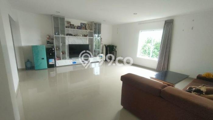 Rumah Luxury Modern Siap Huni di Green Lake City Jakarta Barat Rumah Luxury Modern Siap Huni di Green Lake City Jakarta Barat