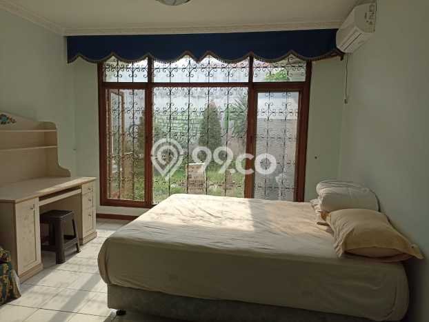 Disewakan! Rumah 3 Kamar Tidur &
1 Kamar Mandi di Cipete, Jakarta Selatan Disewakan! Rumah 3 Kamar Tidur &
1 Kamar Mandi di Cipete, Jakarta Selatan