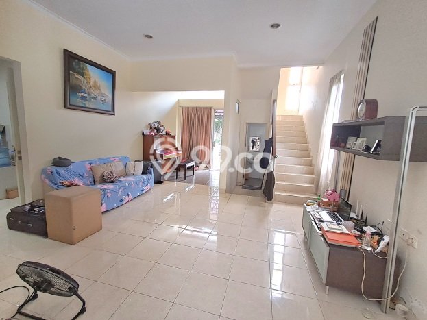 Dijual Rumah Mewah Megah Dengan View Eksklusif di Gading Serpong, Tangerang Dijual Rumah Mewah Megah Dengan View Eksklusif di Gading Serpong, Tangerang
