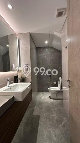 Rumah Bagus di BSD, Tangerang, LT 230m², Luas Bangunan 370m² Rumah Bagus di BSD, Tangerang, LT 230m², Luas Bangunan 370m²