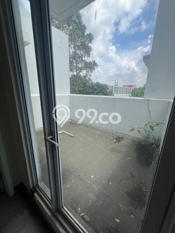 Rumah sewa siap huni 2 KT di Summarecon Serpong, Tangerang Rumah sewa siap huni 2 KT di Summarecon Serpong, Tangerang