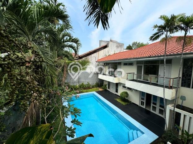 Jual Rumah Mewah Elegan Dengan View Cantik di Ampera, Jakarta Selatan Jual Rumah Mewah Elegan Dengan View Cantik di Ampera, Jakarta Selatan