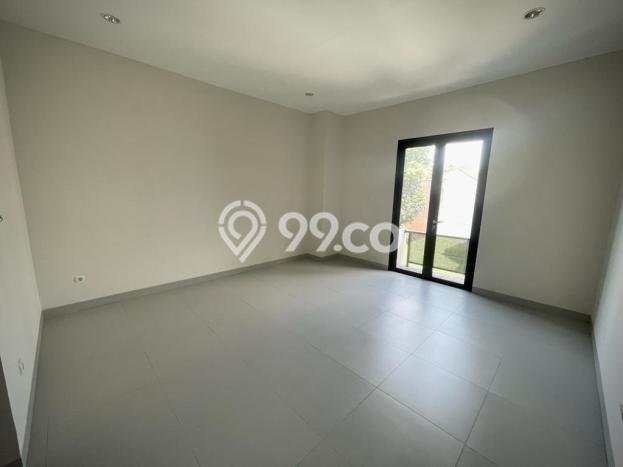 For Sale Hunian Rumah Terawat 3 KT di BSD Kencana Loka, Tangerang For Sale Hunian Rumah Terawat 3 KT di BSD Kencana Loka, Tangerang