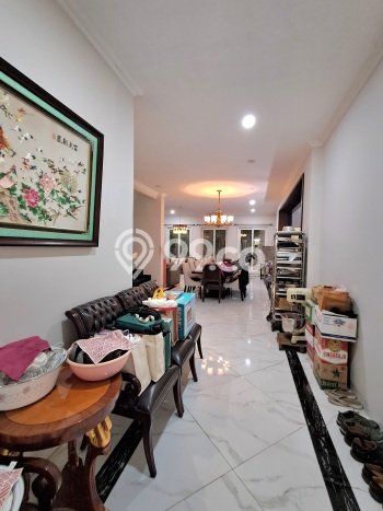 For Sale! Luxury House LT 204m2 Desain Modern di Gading Serpong Pondok Hijau Golf For Sale! Luxury House LT 204m2 Desain Modern di Gading Serpong Pondok Hijau Golf