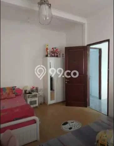Jual Rumah Strategis Bagus Punya 1 KT di Ciputat Tangerang Selatan SHM Jual Rumah Strategis Bagus Punya 1 KT di Ciputat Tangerang Selatan SHM