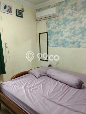 Hunian Cantik Modern Lb 150m2 di Pondok Aren, Tangerang Selatan Hunian Cantik Modern Lb 150m2 di Pondok Aren, Tangerang Selatan