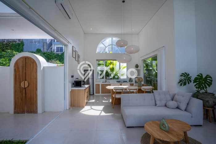 FOR SALE! Vila di , Luas 300m2m², Dekat ke Fasilitas Umum FOR SALE! Vila di , Luas 300m2m², Dekat ke Fasilitas Umum