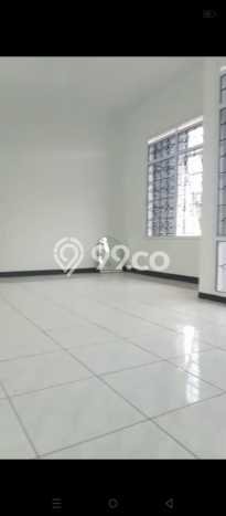 Rumah Minimalis 4 Kamar LT 135m2 di Taman Kopo Indah Rumah Minimalis 4 Kamar LT 135m2 di Taman Kopo Indah