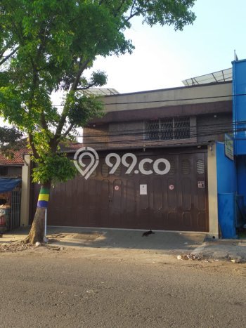 Hunian Mewah LB 520m2 Siap Pakai Desain Elegan di Ciateul, Bandung Hunian Mewah LB 520m2 Siap Pakai Desain Elegan di Ciateul, Bandung