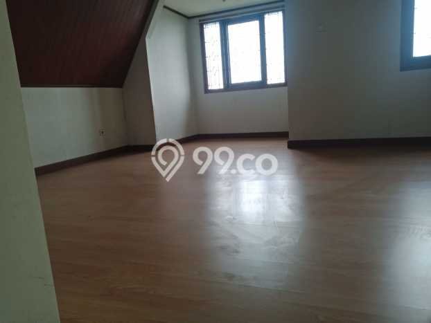 Jual Rumah Mewah Elegan Dengan View Eksklusif di Dago Pakar, Bandung Jual Rumah Mewah Elegan Dengan View Eksklusif di Dago Pakar, Bandung