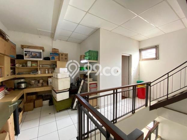 Ruko Kawasan Mekar Wangi, Luas 210m², Jalan Strategis, Siap Bisnis Ruko Kawasan Mekar Wangi, Luas 210m², Jalan Strategis, Siap Bisnis