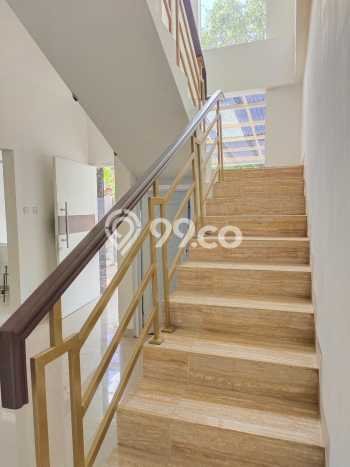 Rumah Elit LB 235m2 Siap Huni Desain Elegan di Pasteur, Bandung Rumah Elit LB 235m2 Siap Huni Desain Elegan di Pasteur, Bandung