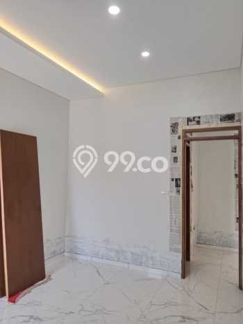 For Sale! Luxury House LT 147m2 Desain Elegan di Mekar Wangi For Sale! Luxury House LT 147m2 Desain Elegan di Mekar Wangi