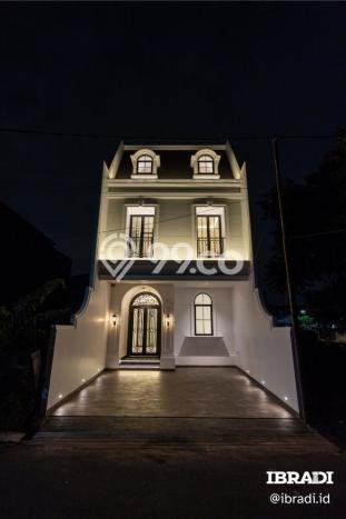 Hunian Cantik Minimalis Lb 158m2 di Jagakarsa, Jakarta Selatan Hunian Cantik Minimalis Lb 158m2 di Jagakarsa, Jakarta Selatan