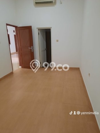 For Sale Hunian Rumah Terawat 4 Kamar di Cibubur, Bekasi For Sale Hunian Rumah Terawat 4 Kamar di Cibubur, Bekasi