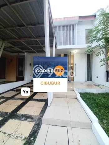Disewakan! Rumah 2 Kamar Tidur &
1 Kamar Mandi di Cibubur, Bekasi Disewakan! Rumah 2 Kamar Tidur &
1 Kamar Mandi di Cibubur, Bekasi