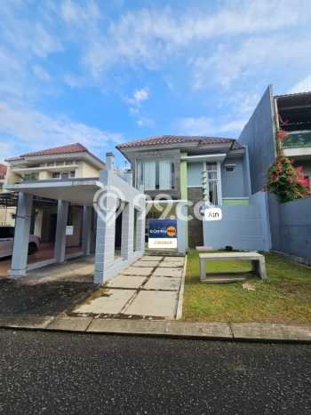 Rumah Modern 4 Kamar LT 200m2 di Cibubur Rumah Modern 4 Kamar LT 200m2 di Cibubur
