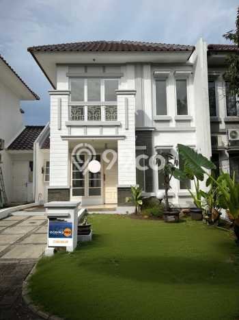 Jarang Ada! Rumah Kontrakan 3 Kamar Bagus Siap Huni Cibubur Jarang Ada! Rumah Kontrakan 3 Kamar Bagus Siap Huni Cibubur