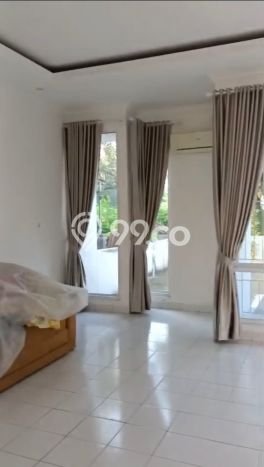 Dijual Rumah Eksklusif 2 KT di Cibubur, Depok Dijual Rumah Eksklusif 2 KT di Cibubur, Depok