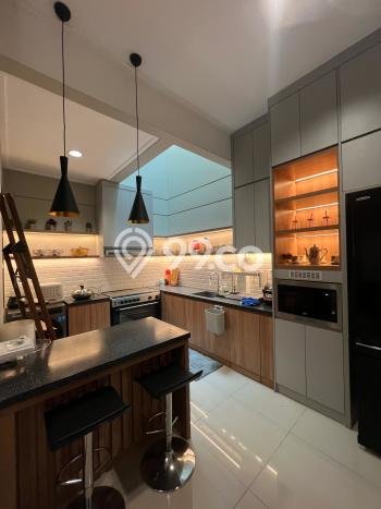 SPECIAL LISTING! Rumah area Pantai Indah Kapuk 2, 3 KM, Akses Fasilitas, Luas 100m2m² Bangunan 142m2m² SPECIAL LISTING! Rumah area Pantai Indah Kapuk 2, 3 KM, Akses Fasilitas, Luas 100m2m² Bangunan 142m2m²