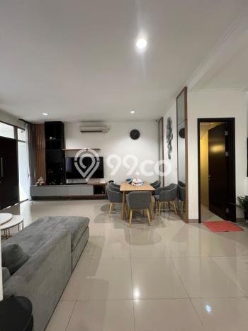 SPECIAL LISTING! Rumah area Pantai Indah Kapuk 2, 3 KM, Akses Fasilitas, Luas 100m2m² Bangunan 142m2m² SPECIAL LISTING! Rumah area Pantai Indah Kapuk 2, 3 KM, Akses Fasilitas, Luas 100m2m² Bangunan 142m2m²