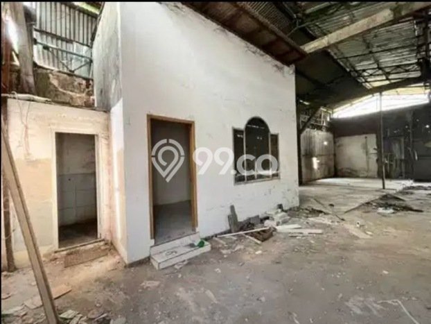 Unit Gudang Dijual di Lakarsantri Surabaya Luas Tanah 984m2, Luas Bangunan 400m2 Unit Gudang Dijual di Lakarsantri Surabaya Luas Tanah 984m2, Luas Bangunan 400m2