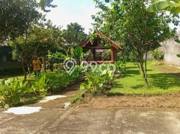 Dijual Cepat Rumah Bagus Siap Huni LB 400m2 di Mertoyudan, Magelang Dijual Cepat Rumah Bagus Siap Huni LB 400m2 di Mertoyudan, Magelang