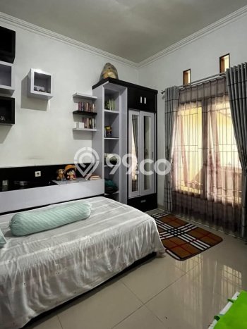 PENAWARAN TERBAIK! Rumah Strategis di Magelang Utara, LT 185m² Bangunan 230m² PENAWARAN TERBAIK! Rumah Strategis di Magelang Utara, LT 185m² Bangunan 230m²