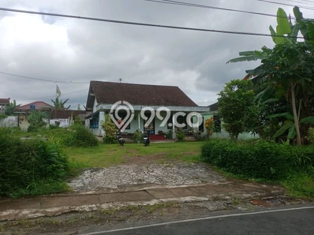 Jual Rumah Bagus Siap Huni LB 100m2 di Mertoyudan, Magelang Jual Rumah Bagus Siap Huni LB 100m2 di Mertoyudan, Magelang