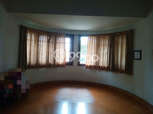 Rumah di Magelang Utara, Magelang, Luas 761m2m² Bangunan 400m2m² Rumah di Magelang Utara, Magelang, Luas 761m2m² Bangunan 400m2m²