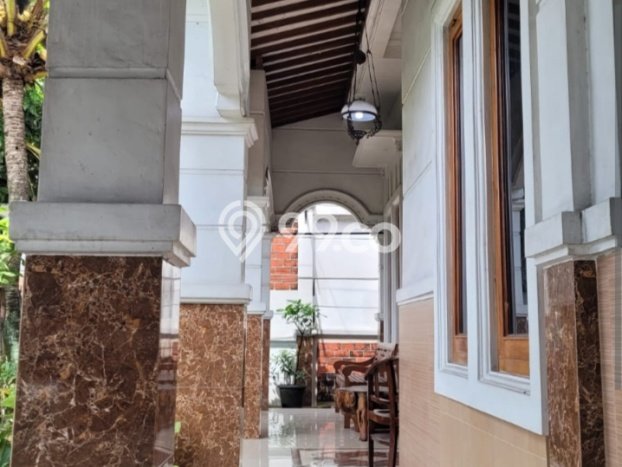 Hunian Elit LB 300m2 Siap Huni Desain Elegan di Maguwoharjo, Yogyakarta Hunian Elit LB 300m2 Siap Huni Desain Elegan di Maguwoharjo, Yogyakarta