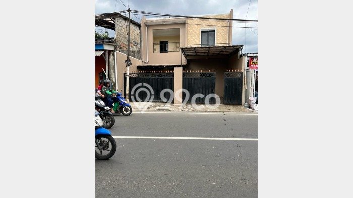 Jual Rumah Mewah Megah Dengan View Cantik di Lenteng Agung, Jakarta Selatan Jual Rumah Mewah Megah Dengan View Cantik di Lenteng Agung, Jakarta Selatan