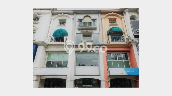Unit Ruko Dijual di Jakarta Selatan LT 85m2 & LB 340m2 Unit Ruko Dijual di Jakarta Selatan LT 85m2 & LB 340m2